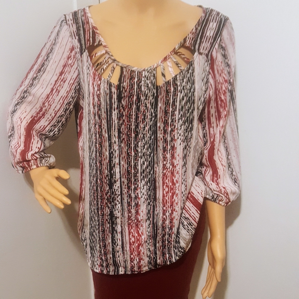 🌼3 for 22🌼Beautiful Printed Blouse sz lg